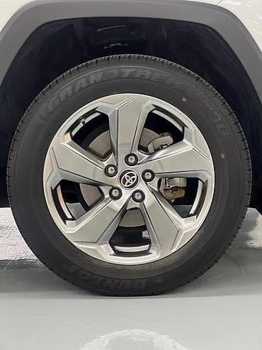 byd leopard: Toyota RAV4: 2020 г., 2.5 л, Автомат, Гибрид, Кроссовер — 5