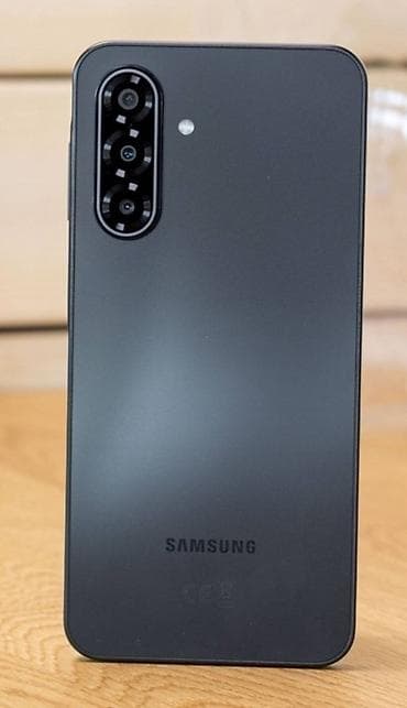 самсунг галакси а 40: Samsung Galaxy A17, цвет - Черный — 1