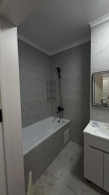 сдаю подвал: 🏡 Сдаётся просторная 3-комнатная квартира в Асанбае 📍 Локация — 6