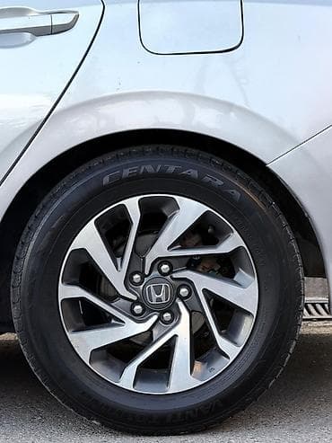 продаю хонда цивик: Honda Civic: 2018 г., 2 л, Вариатор, Бензин, Седан — 6