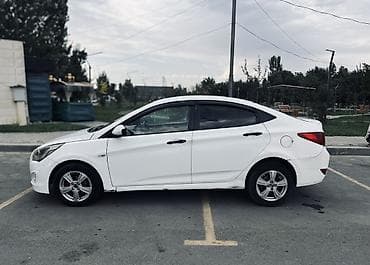 spark 2012: Hyundai Solaris: 2015 г., 1.4 л, Автомат, Бензин, Седан — 1