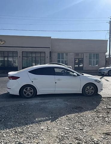 саната жолтый: Hyundai Elantra: 2018 г., 1.6 л, Автомат, Бензин, Седан — 4