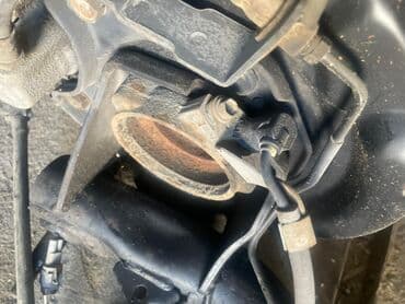 очень нужны: Toyota Alphard объем 3.0 4wd, Toyota Estima объем 2.4 2wd, Задние — 8