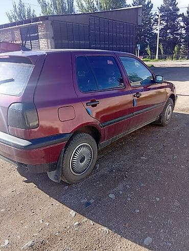 Volkswagen: Volkswagen Golf: 1992 г., 1.8 л, Механика, Бензин, Хэтчбэк — 3