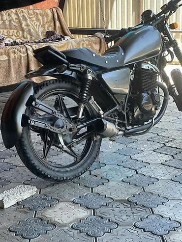 cb 400: Классический мотоцикл Suzuki, 250 куб. см, Бензин, Взрослый, Б/у — 7