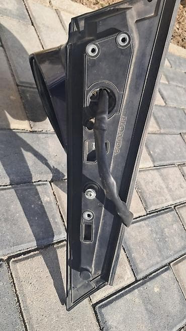 Чыпкалар: Арткы көрүнүшү Күзгү Honda Колдонулган, Аналог — 10