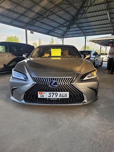 lexus es 2020: Lexus ES: 2021 г., 2.5 л, Вариатор, Гибрид, Седан — 1