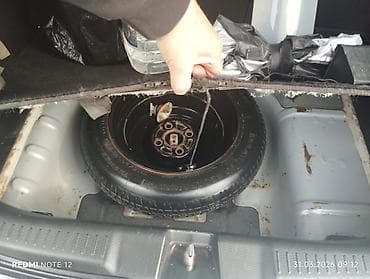 dio 27: Honda Jazz: 2004 г., 1.4 л, Бензин, Хэтчбэк — 10