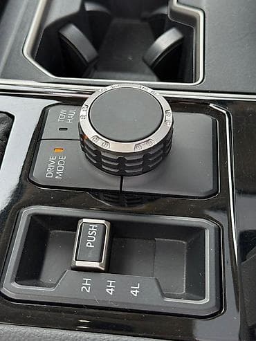 lend cruizer: Toyota Тундра: 2022 г., 3.5 л, Автомат, Гибрид, Пикап — 7