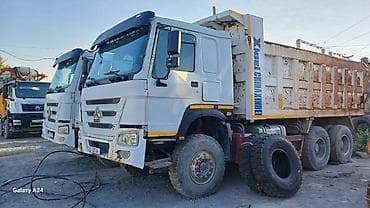 куплю мусоровоз: Самосвалы HOWO (CNHTC/SINOTRUK) 8×4 - Кузов-«ванна» большого объёма с — 2