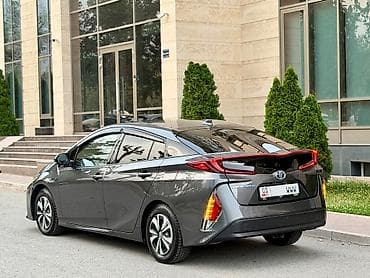 carplay android: Toyota Prius: 2016 г., 1.8 л, Вариатор, Электромобиль, Хэтчбэк — 4