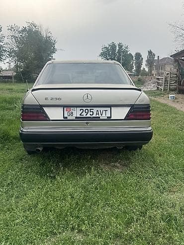 бампер 124 мерс: Mercedes-Benz W124: 1990 г., 2.3 л, Механика, Бензин, Седан — 7