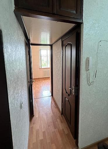 аталье: 3 комнаты, 57 м², 104 серия, 5 этаж, Косметический ремонт — 2