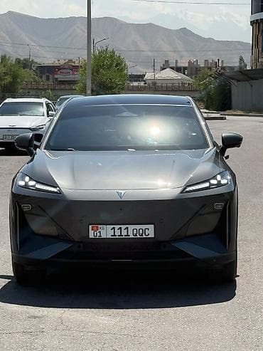 byd leopard 8: Changan : 2025 г., 1.5 л, Автомат, Электромобиль, Кроссовер — 3
