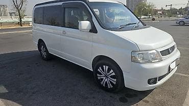 Honda Stepwgn: 2004 г., 2 л, Автомат, Бензин, Минивэн