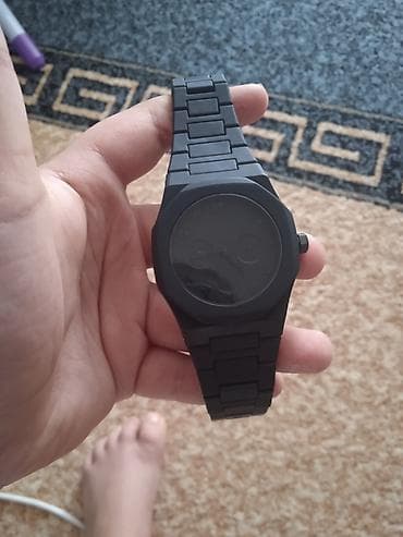 samsung 32a: Часы наручные мужские, полностью в матовом чёрном цвете. качество — 1