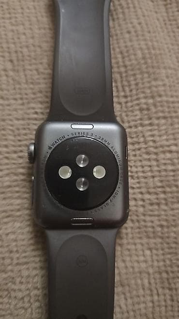 Apple Watch: Apple Watch Series 3, 38 мм - Корпус: алюминий Space Gray - Стекло — 1