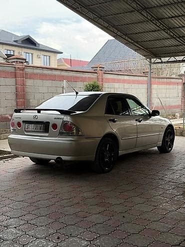 Lexus: Lexus IS: 2003 г., 2 л, Автомат, Бензин, Седан — 4
