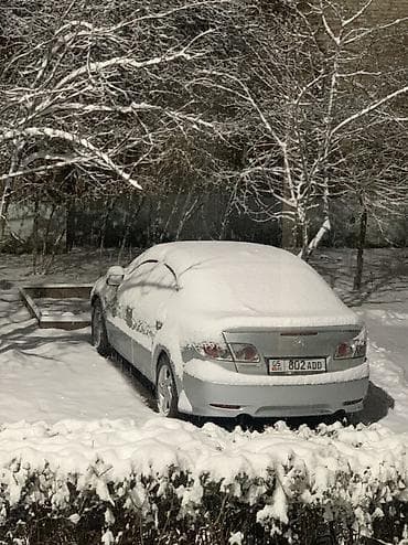 сокулук там: Mazda 6: 2002 г., 2 л, Кол менен иштөөчү, Бензин, Лифтбек — 10