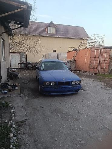 е34 e34 34: BMW 5 series: 1992 г., Седан — 7