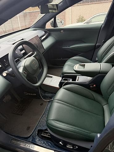 зарядка zeekr: Zeekr Х: | 2023 г. Кроссовер — 5