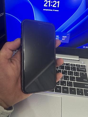 13 iphone: IPhone 11, Новый, 64 ГБ, Черный, Зарядное устройство, Защитное стекло, Чехол, 75 % — 3