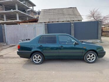 саната выкуп: Volkswagen Vento: 1995 г., 1.8 л, Механика, Бензин, Седан — 10