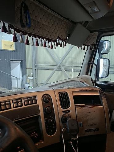 platform ok: Тягач, Renault, 2013 г., Без прицепа — 5