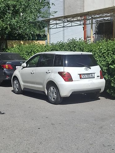 corolla 2004: Toyota Ist: 2003 г., 1.3 л, Автомат, Бензин, Хэтчбэк — 1