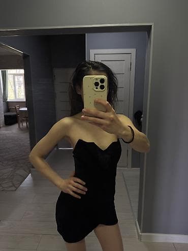 Вечернее платье, Коктейльное, Короткая модель, Без рукавов, Корсет, S