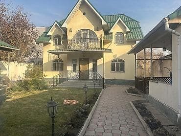 двух этажный дом: 175 м², 5 комнат — 1