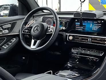 e class: Mercedes-Benz EQC: 2022 г., Электромобиль, Кроссовер — 6