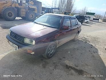 Volkswagen Vento: 1993 г., 1.8 л, Механика, Бензин, Седан — 6