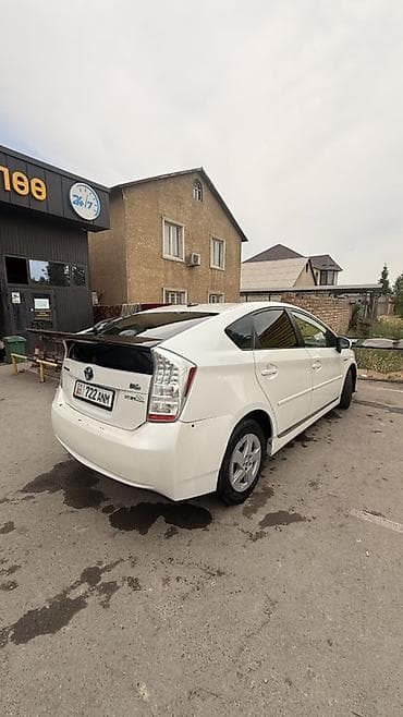 полики приус 30: Toyota Prius: 2011 г., 1.8 л, Вариатор, Гибрид, Хэтчбэк — 3