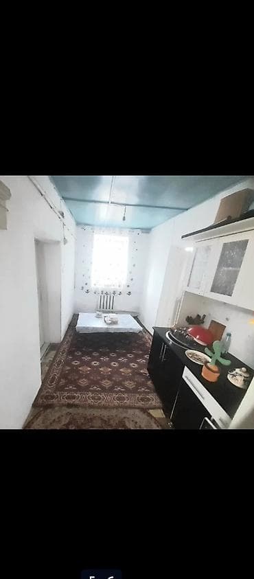Үйдү ижарага алам: 60 м², 3 бөлмө, Забор, тосулган — 3