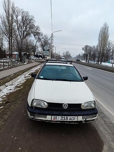 волга новый: Volkswagen Golf: 1993 г., 1.6 л, Ручные, Газ — 4