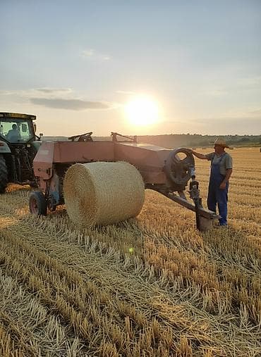 Пресс-подборщик (прицепной, тракторный, поршневого типа) - Тип