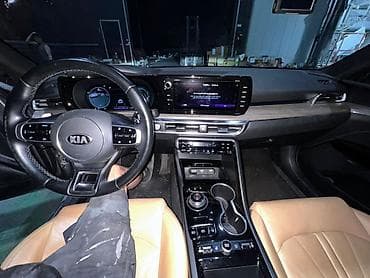 комбин: Kia K5: 2021 г., 2 л, Автомат, Гибрид, Седан — 4