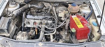 Транспорт: Volkswagen Vento: 1996 г., 1.8 л, Механика, Бензин, Седан — 6