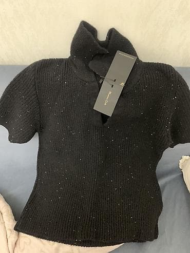 женская обувь 36 размер: Черное поло новое, размер на С-М, 950 сом, под Массимо — 1