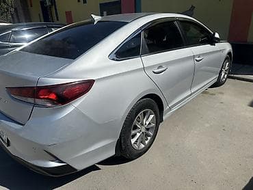 соларис 2015: Hyundai Sonata: 2018 г., 2 л, Автомат, Газ, Седан — 5