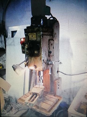 Бизнес үчүн жабдуулар: Настольный сверлильный станок. - Конструкция: массивная чугунная — 2