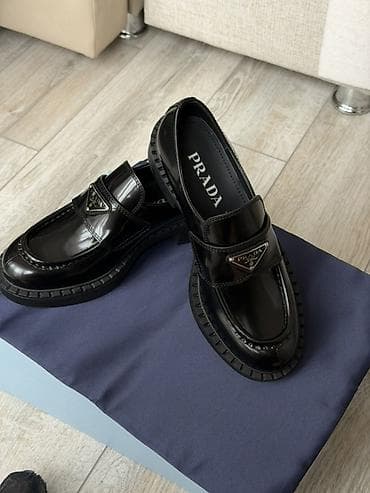 Мокасины и лоферы: Лоферы, 37, Prada, Новый, цвет - Черный, Самовывоз — 2