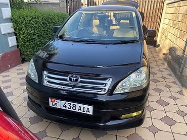 капот на с4: Toyota Ipsum: 2003 г., 2.4 л, Автомат, Бензин, Минивэн — 1
