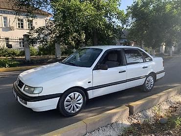 Продажа авто: Volkswagen Passat: 1993 г., 1.8 л, Механика, Бензин, Седан — 2