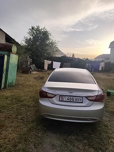 hyundai sonata 2010 цена: Hyundai Sonata: 2010 г., 2 л, Автомат, Газ, Седан — 4