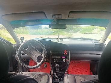 авто сатуу: Audi 100: 1992 г., 2.3 л, Кол менен иштөөчү, Бензин, Седан — 3