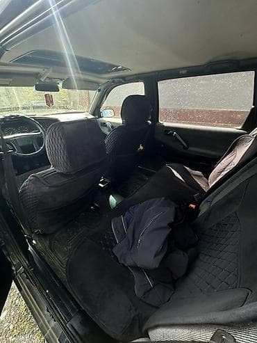 тук сокулук: Volkswagen Passat Variant: 1990 г., Кол менен иштөөчү, Бензин, Универсал — 9