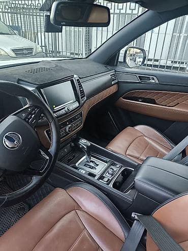ssangyang rexton: Ssangyong Rexton: 2019 г., 2.2 л, Автомат, Дизель, Внедорожник — 9