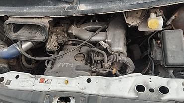 vvti муфта: Двигатель VVT-i с характерным дизайном, включающим систему изменения — 1
